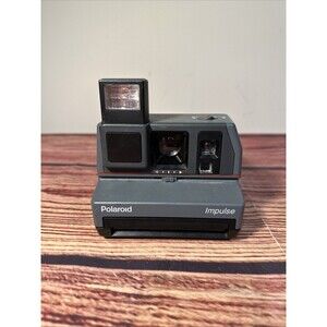 Vintage Polaroid Impulse 600 Instant Camera w/ Strap Tested Working